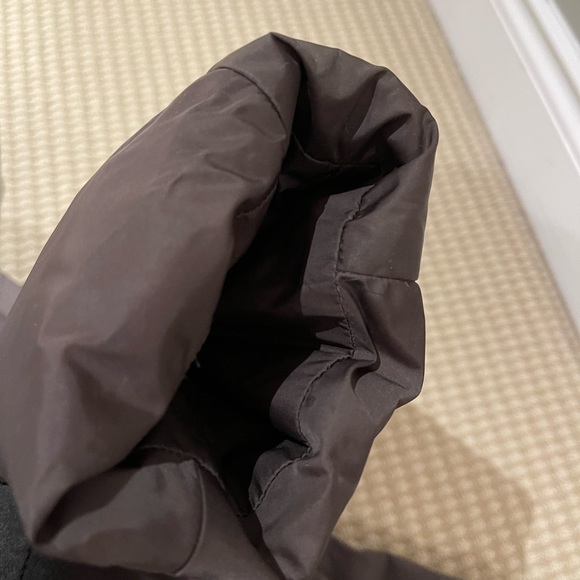 ‘S MaxMara down jacket with rabbit fur inside the hood. - Picture 9 of 13